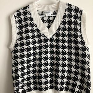 Checkered sweater vest